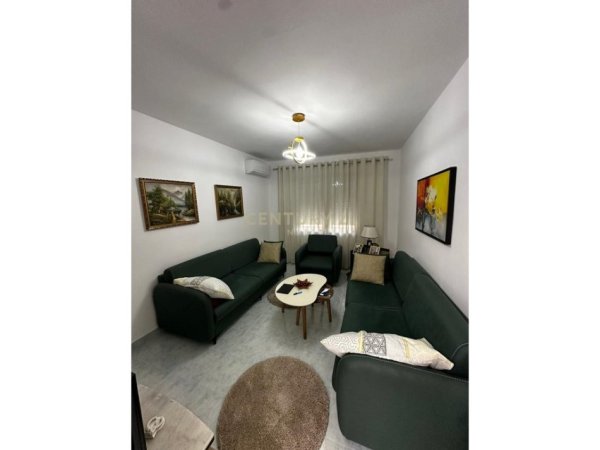 Tirane, shitet Vile 3 Katshe Kati 0, 214 m² 320.000 € (Neom115389)