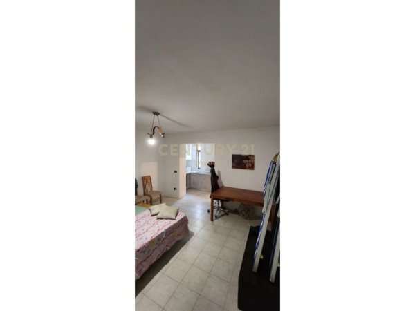 Tirane, jepet me qera apartament 1+1 Kati 0, 63 m² 600 € (Garda)
