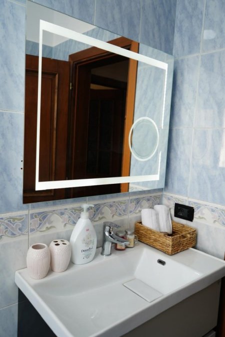Tirane, jepet me qera apartament 2+1+Ballkon Kati 5, 120 m² 710 € (Rruga Saraceve)