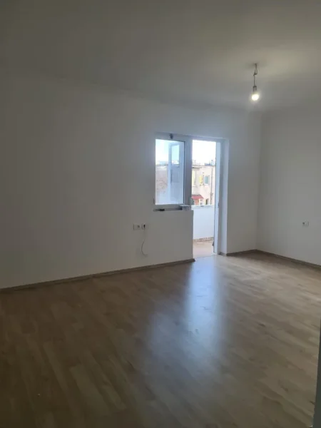 Tirane, shitet apartament 2+1 Kati 6, 73 m² 150.000 € (Stadiumi dinamo)