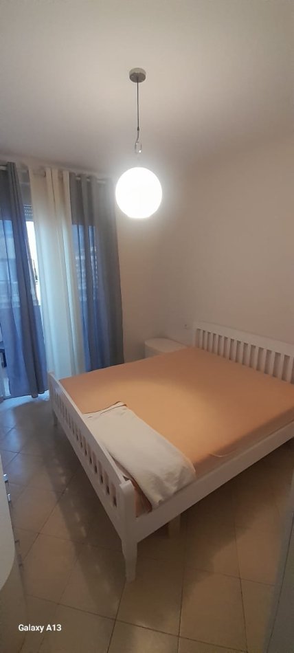 Tirane, jepet me qera apartament 3+1+Ballkon Kati 8, 108 m² 550 € (Astir,Rruga Sokrat Miho)