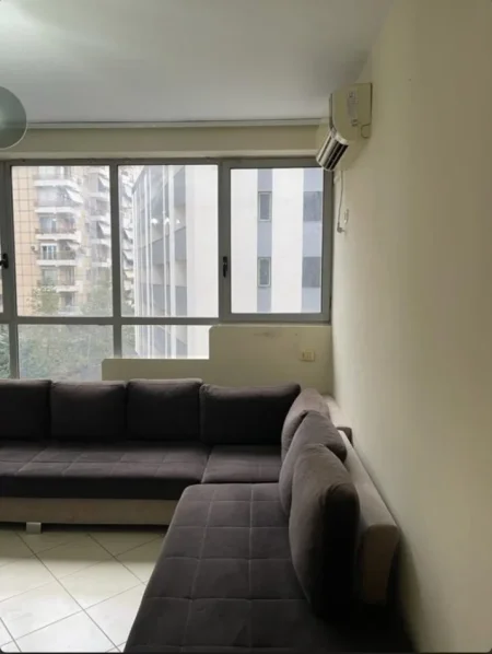 Tirane, jepet me qera apartament 2+1+Ballkon Kati 4, 113 m² 450 € (ASTIR rr. Teodor Keko)