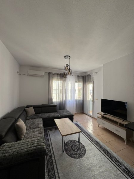 Tirane, shitet apartament 2+1+Ballkon Kati 5, 70 m² (Astir)