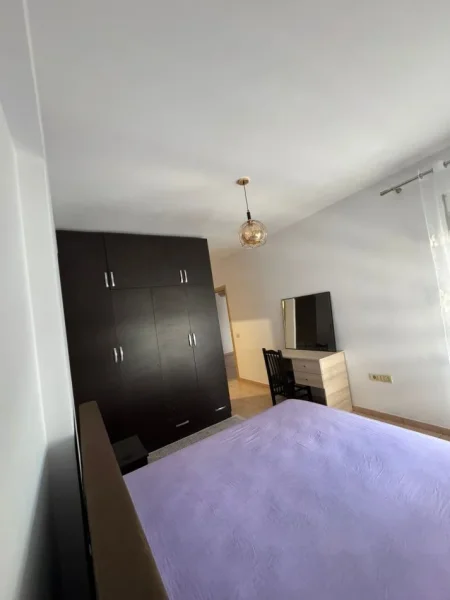 Tirane, shitet apartament 2+1+Ballkon Kati 5, 70 m² (Astir)
