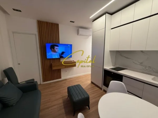 Tirane, jepet me qera apartament 1+1 Kati 6, 70 m² 650 € (KOMPLEKSI DELIJORGJI)