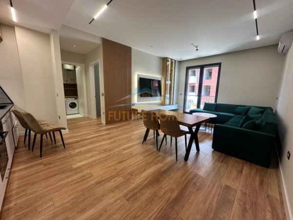 Tirane, jepet me qera apartament 1+1 Kati 7, 80 m² 1.000 € (Delijorgji)