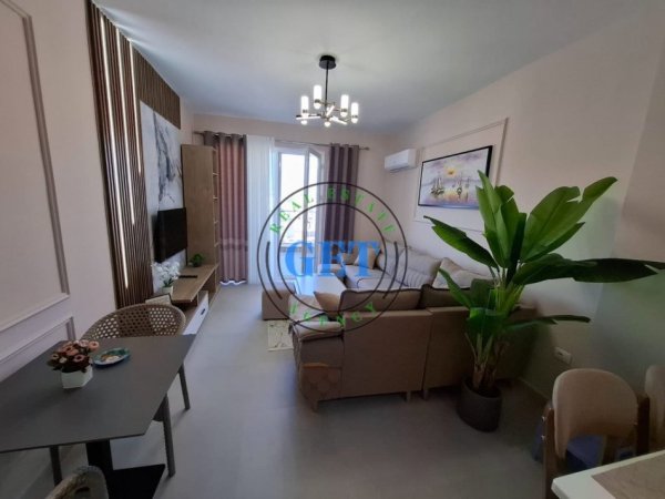 Durres, jepet me qera apartament 1+1 Kati 4, 70 m² 450 € 