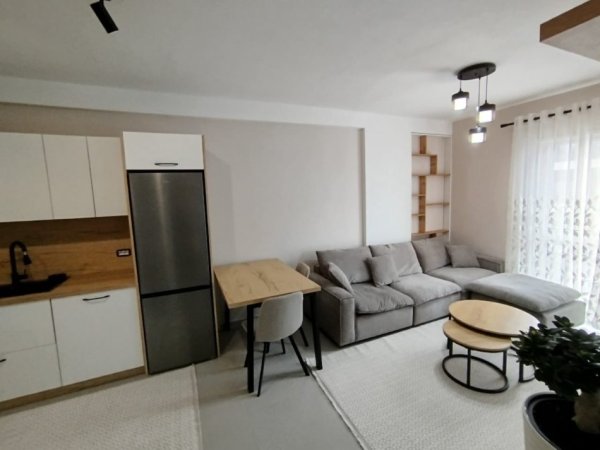 Tirane, jepet me qera apartament 1+1 Kati 7, 56 m² 450 € (Univers City, prane QTU)