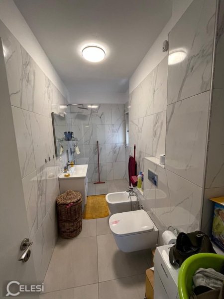 Tirane, shitet apartament 2+1+Ballkon Kati 9, 91 m² 205.000 € (VILA GOLD RRUGA E DIBRES)