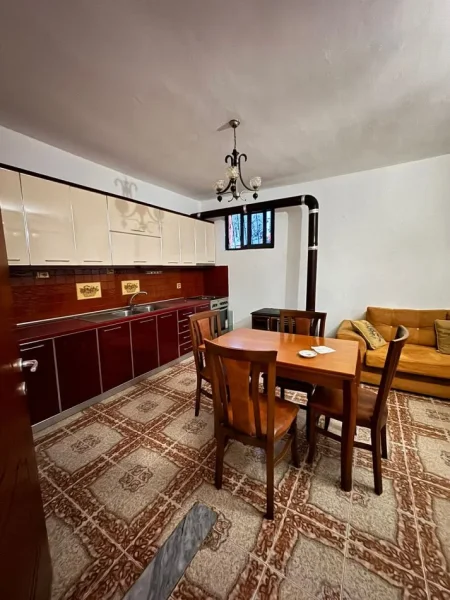 Durres, shitet shtepi 2 Katshe Kati 1, 257 m² 135.000 € (Shkozet)