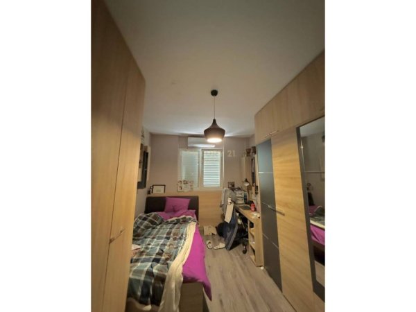 Tirane, jepet me qera apartament 2+1 Kati 5, 85 m² 750 € (Kompleksi Delijorgji)
