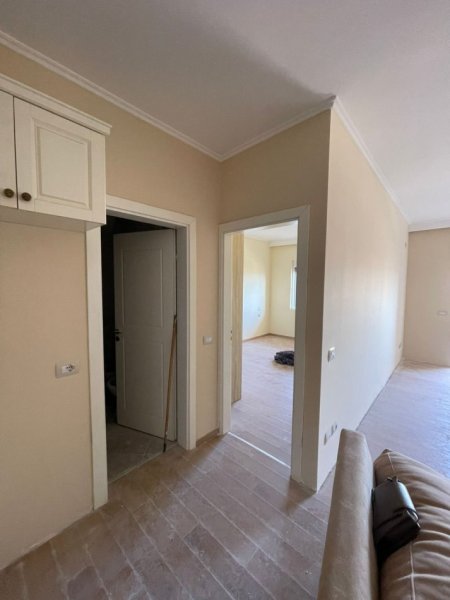 Durres, shitet apartament 1+1+Aneks+Ballkon Kati 7, 85 m² 85.000 € (Durres , Qender)