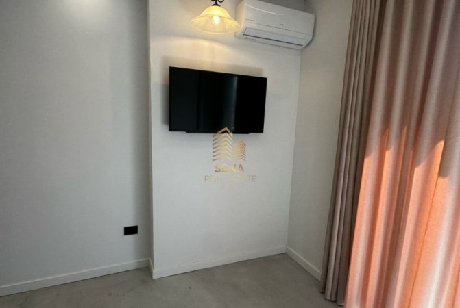 Tirane, jepet me qera garsonier 1+1 Kati 5, 40 m² 500 €