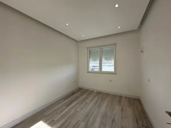 Tirane, shitet 3+1+Ballkon Kati 8, 157 m² 420.000 € (KOMUNA E PARISIT)