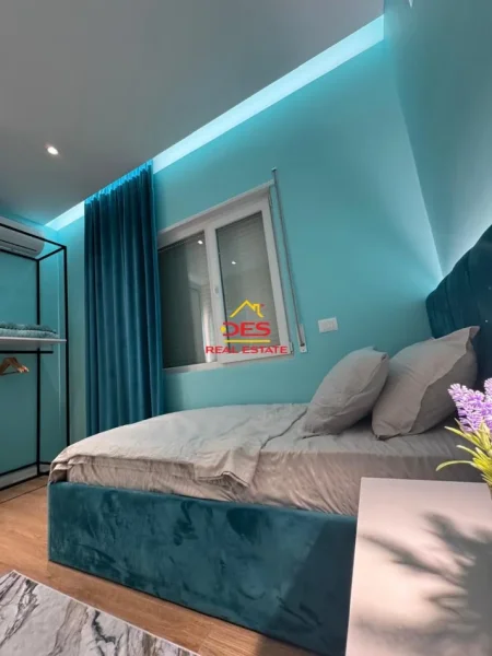 Vlore, shitet apartament 2+1+Ballkon Kati 2, 79 m² (Rruga dhimitër Konomi)