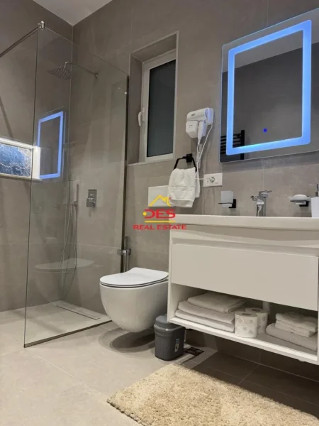 Vlore, shitet apartament 2+1+Ballkon Kati 2, 79 m² (Rruga dhimitër Konomi)