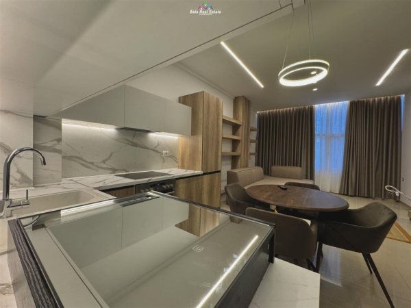 Tirane, jepet me qera Vile 1+1+Ballkon Kati 2, 65 m² 500 € (riza cerova)