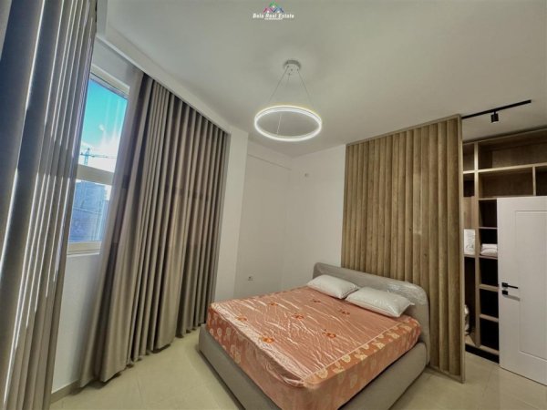 Tirane, jepet me qera Vile 1+1+Ballkon Kati 2, 65 m² 500 € (riza cerova)