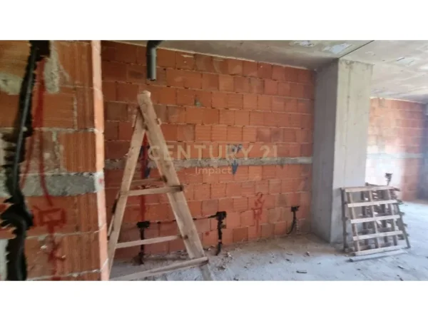 Tirane, shitet apartament 1+1 Kati 3, 78 m² 125.000 € (DON BOSKO)