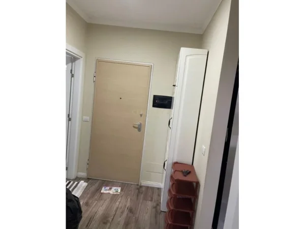 Tirane, shitet apartament 2+1 Kati 2, 115 m² 160.000 € (RESTORANT FRESKU)