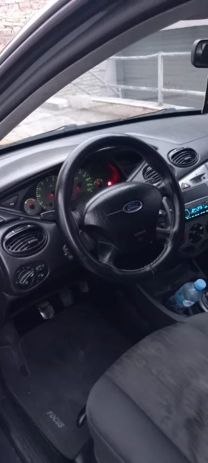 Berat, shes makine Ford Focus Nafte, gri e erret manuale Kondicioner 257.000 km 2.000 €
