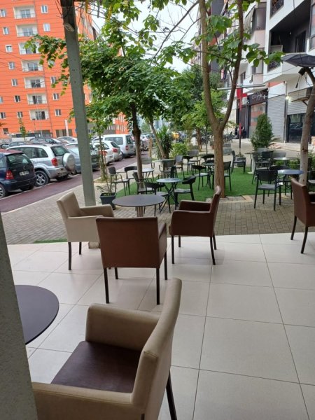 Tirane, shitet ambjent biznesi Kati 0, 40 m² 135.000 € (rr. Rexhep Shala)