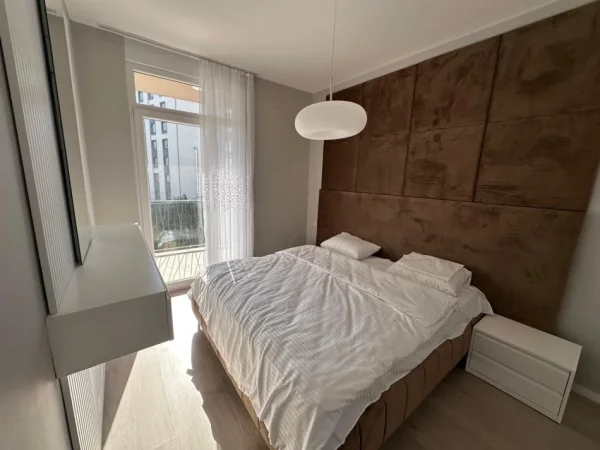 Shqiperi, shitet apartament 1+1+Aneks+Ballkon Kati 3, 75.000 € 