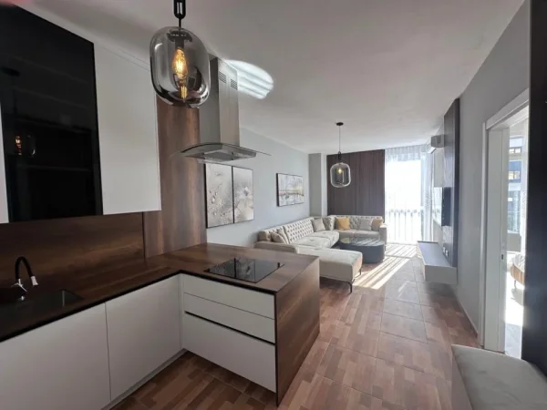 Shqiperi, shitet apartament 1+1+Aneks+Ballkon Kati 3, 75.000 € 