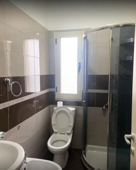 Elbasan, shes Vile 3+1 , 280.000 € (GJINAR ELBASAN)