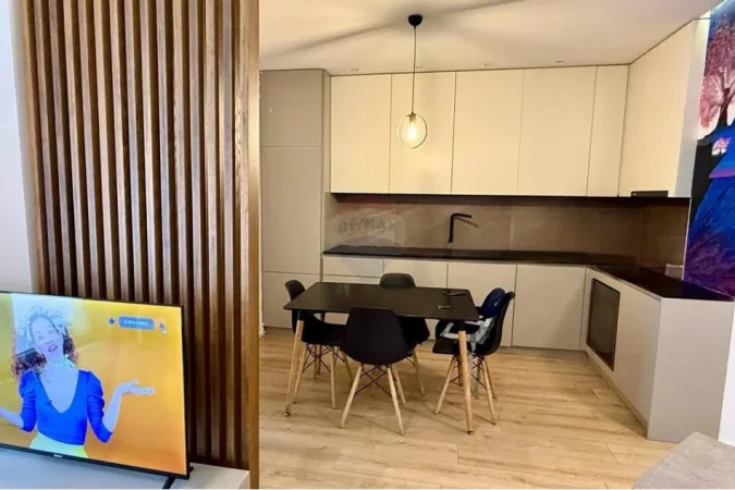 Tirane, shitet , 1 m² 145.000 € (Kodra e Diellit 2 )