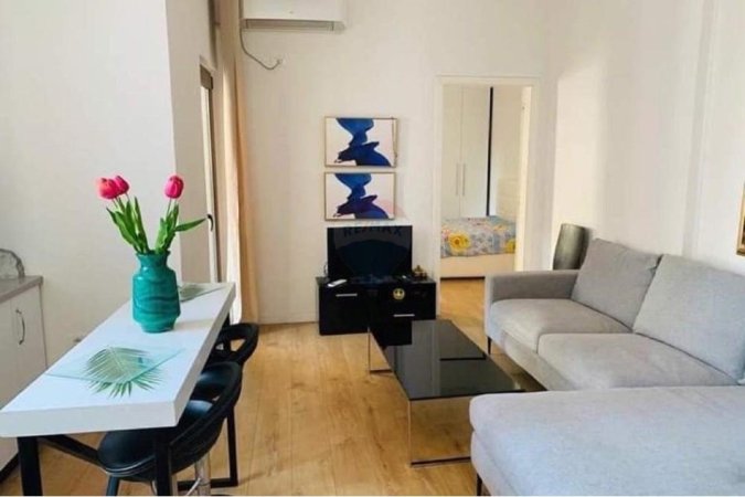 Tirane, jepet me qera apartament , 75 m² 650 € (Kompleksi Delijorgji)