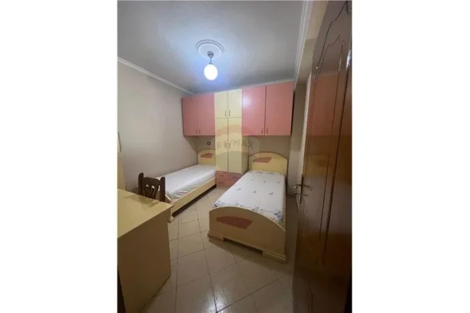 Tirane, shitet apartament 2+1+Aneks+Ballkon , 120.000 € (Don Bosko)