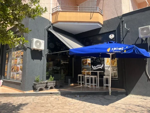 Sarande, shitet ambjent biznesi , 52 m² 100.000 € (Lagjia Koder)
