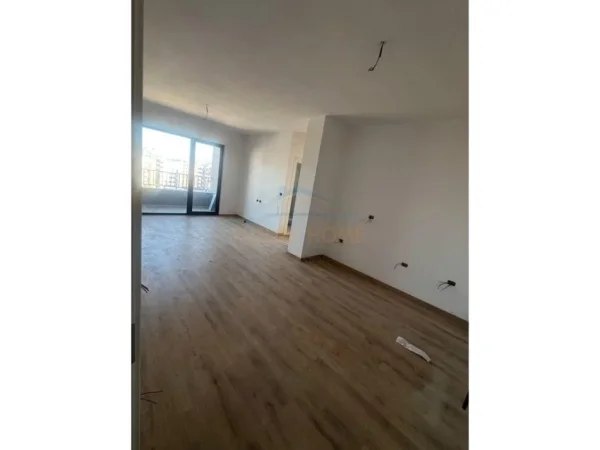 shitet , 96 m² 76.800 €