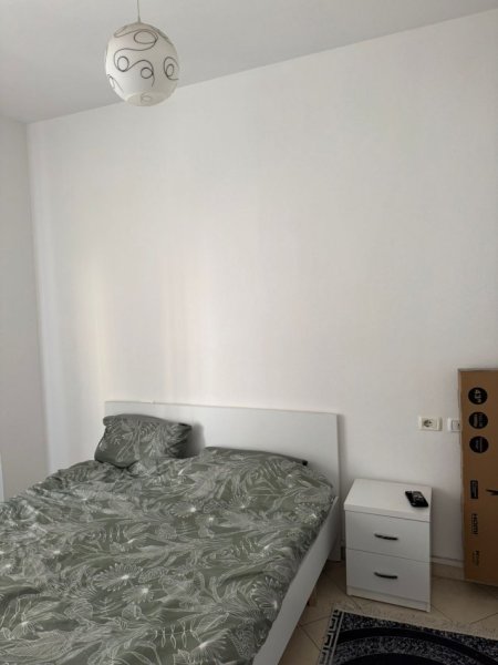 Tirane, shitet apartament 1+1+Ballkon Kati 4, 48 m² 105.000 € (Rruga e Kavajes , Rruga Stavri Themeli , prane globe)
