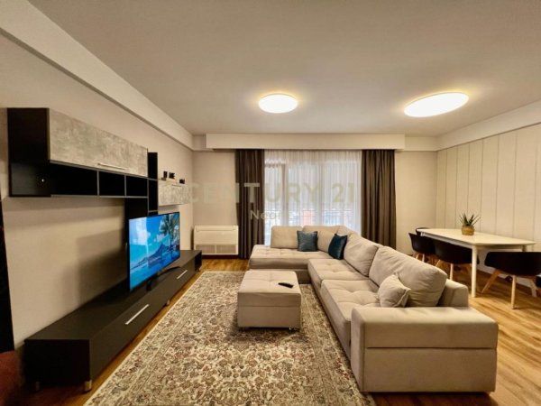 Tirane, jepet me qera apartament 2+1+Aneks+Ballkon Kati 7, 120 m² 1.400 € (Delijorgji)