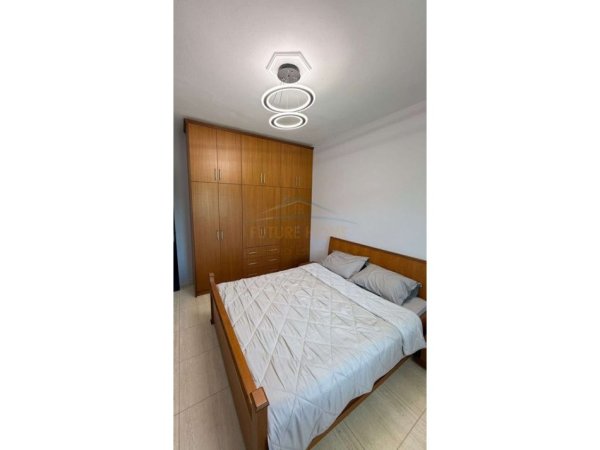 Shkembi Kavajes, shitet apartament 1+1+Ballkon Kati 6, 52 m² 80.000 € (Durres)