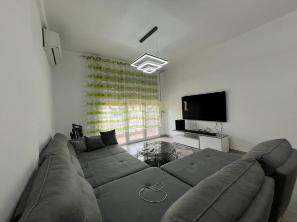 Tirane, shes apartament 2+1+Aneks+Ballkon Kati 9, 100 m² 210.000 € (Fusha e Aviacionit)