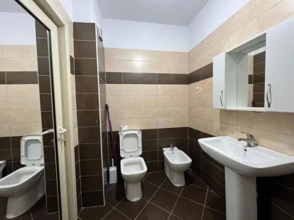 Durres, shitet apartament 2+1 Kati 4, 94 m² 100.000 € (Stadiumi Durres)