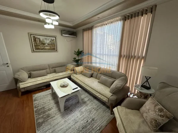 Tirane, shitet apartament 2+1+Ballkon Kati 6, 100 m² 150.000 € (Unaza e Re)