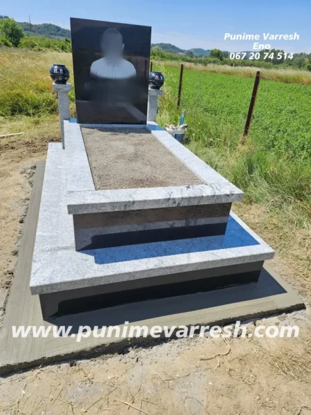 Tirane, shes Punime Varresh | Modele Varresh Te Hapur Me Pikture 350 €