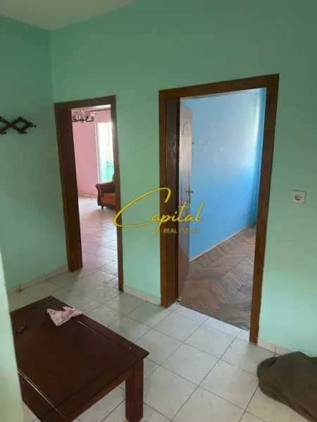 Tirane, shitet apartament 1+1 Kati 5, 60 m² 108.000 € (ISH STACIONI TRENIT)