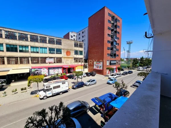 Durres, shitet apartament 2+1 Kati 3, 56 m² 81.000 € (Drejtoria Policis)
