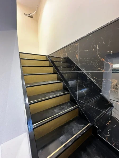 Tirane, jepet me qera Vile Kati 2, 80 m² 1.000 € (ambasada amerikane)