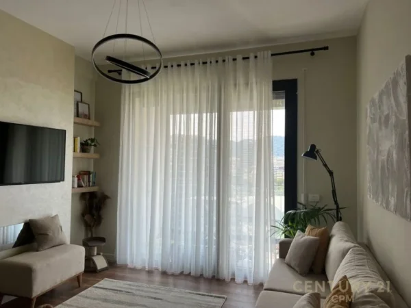 Tirane, jepet me qera apartament 2+1 Kati 10, 98 m² 1.500 € (rruga e kosovareve)