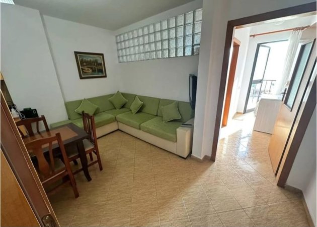 Tirane, jepet me qera apartament 1+1 Kati 2, 55 m² 400 € (5 maji)