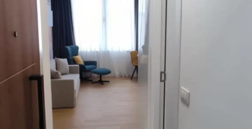 Tirane, jepet me qera apartament 1+1 Kati 1, 60 m² 700 € (Shallvaret)