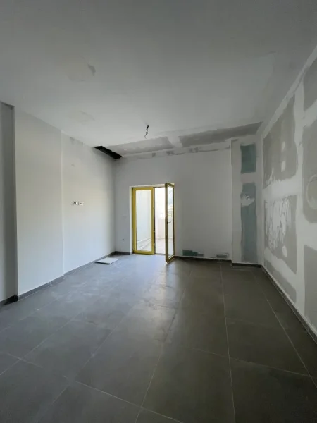 Dhermi - Palase, shitet apartament 1+1+Ballkon Kati 3, 82 m² 287.000 € (Dhermi)