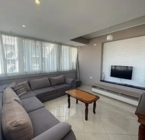 Tirane, shitet apartament 2+1 Kati 4, 98 m² 190.000 € (Ish parku)