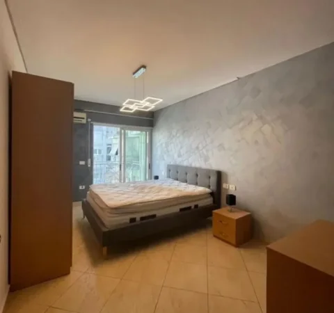 Tirane, shitet apartament 2+1 Kati 4, 98 m² 190.000 € (Ish parku)